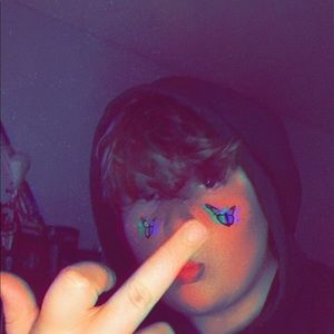 Meet your Posher, Stacy